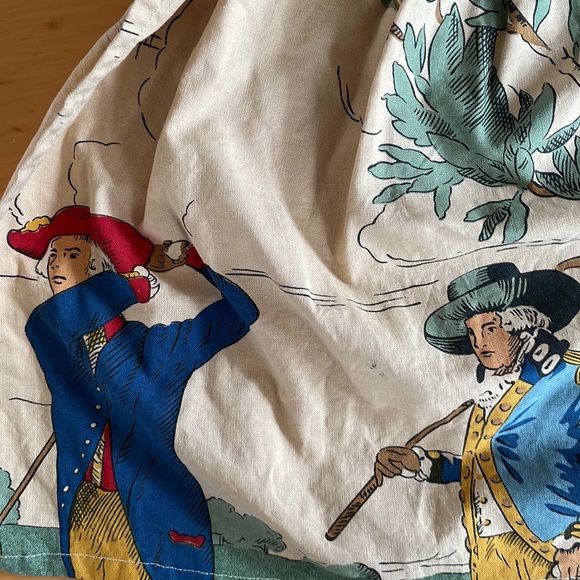 Vintage Kitchen Hand Towel Handmade Unique Dress Shape Colonial Print Bows Yarn - Picture 4 of 7